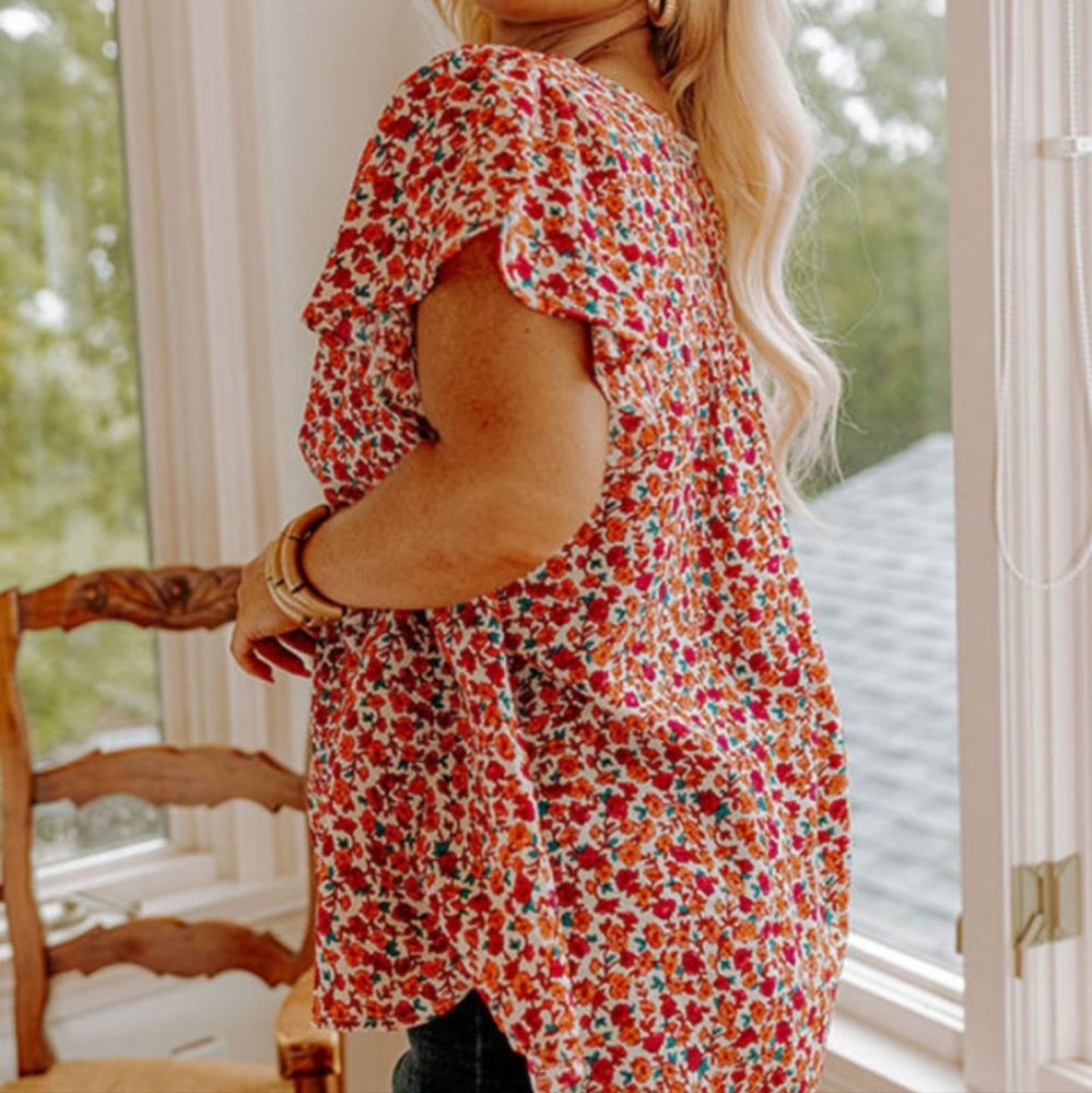 Summer 🌞Boutique boho 🌷 Red Floral lace top - Picture 3 of 6